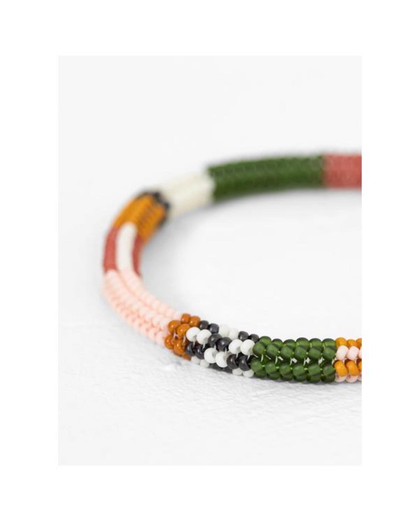 Moss bracelet
