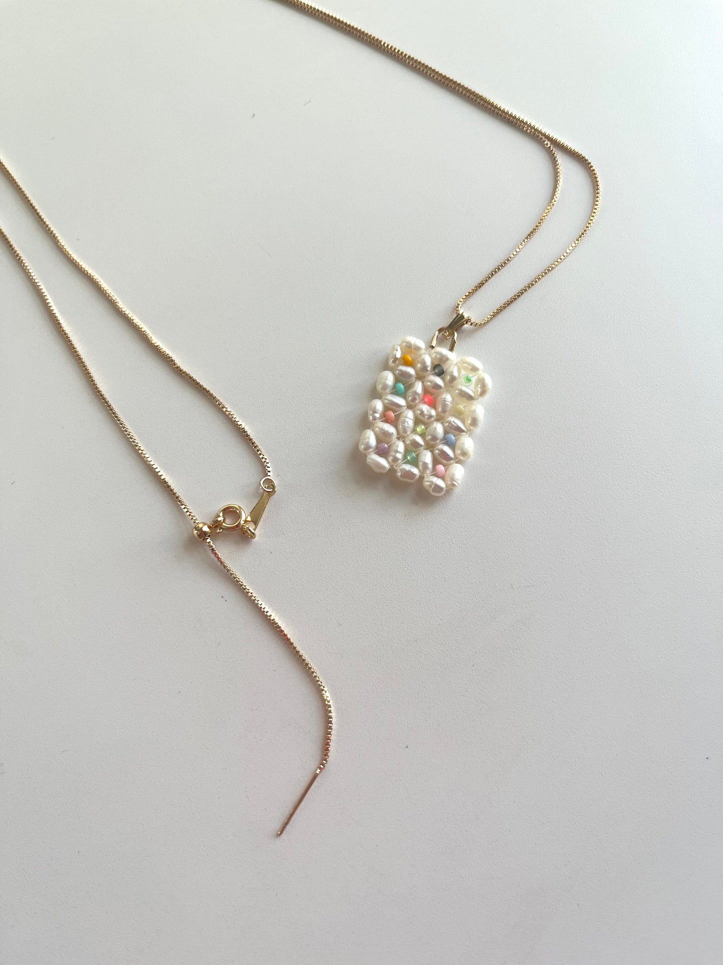 Pane pearl pendant