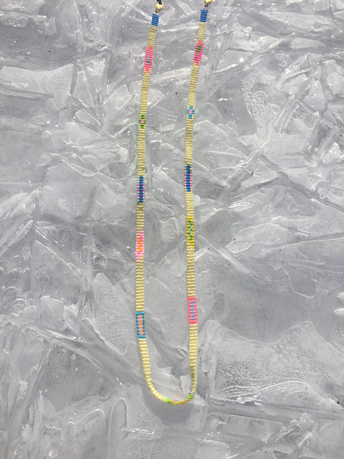 Brighter days Sunglass/ mask chain