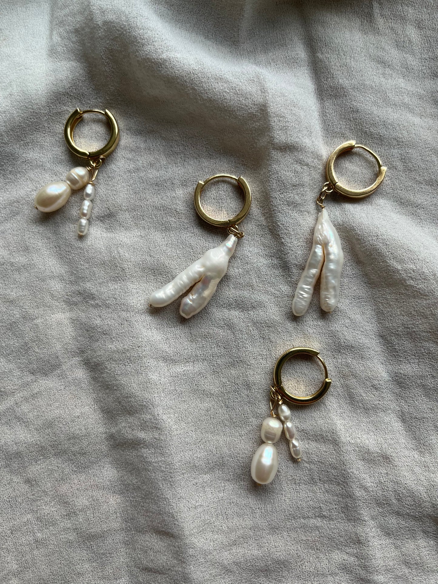 Double drop pearl hoop